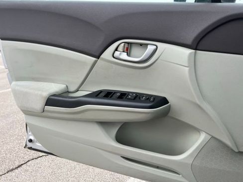 Used 2012 Honda Civic LX image 24