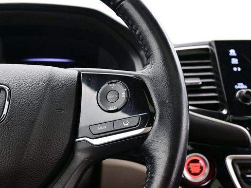 Used 2021 Honda Pilot Touring image 49