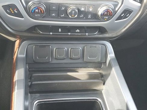 Used 2018 GMC Sierra 1500 SLE w/ SLE Value Package image 20