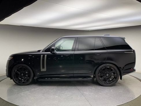 Certified 2023 Land Rover Range Rover SE AWD/4WD image 5