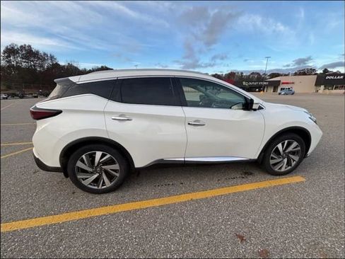 Used 2019 Nissan Murano SL AWD/4WD image 3