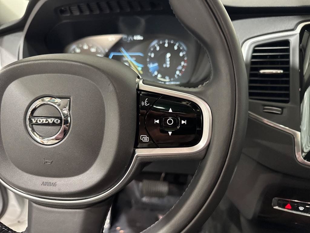 Used 2019 Volvo XC90 T6 Momentum w/ Protection Package AWD/4WD image 40