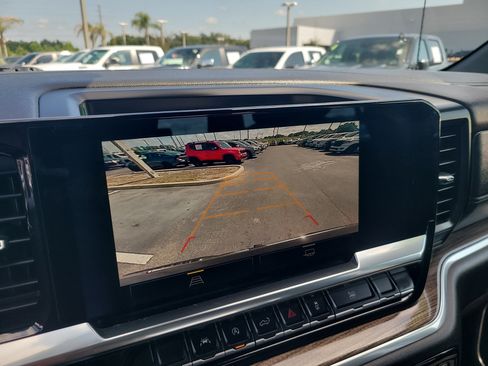 Used 2023 Chevrolet Silverado 1500 RST RWD image 23