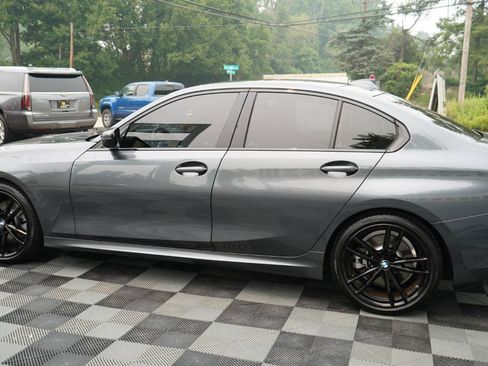 Used 2020 BMW 330i xDrive Sedan w/ M Sport Package AWD/4WD image 15