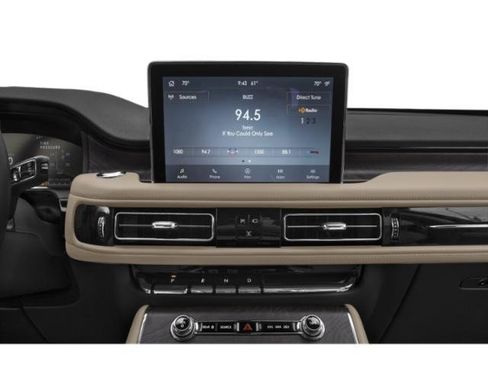 Used 2022 Lincoln Aviator Reserve w/ Equipment Group 201A image 16