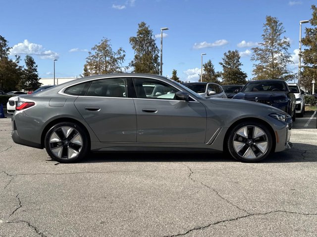 Used 2026 BMW i4 xDrive40i AWD/4WD image 2