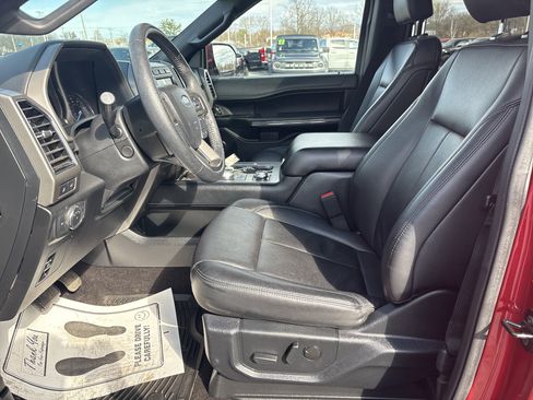 Used 2020 Ford Expedition Max XLT w/ Equipment Group 202A image 28