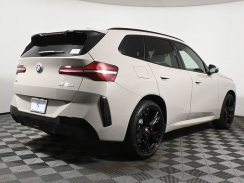 Used 2025 BMW X3 xDrive30i w/ Premium Package image 7