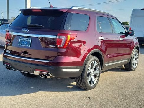 Certified 2018 Ford Explorer Platinum image 6