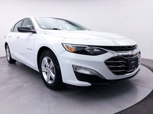 Used 2024 Chevrolet Malibu LS FWD image 10