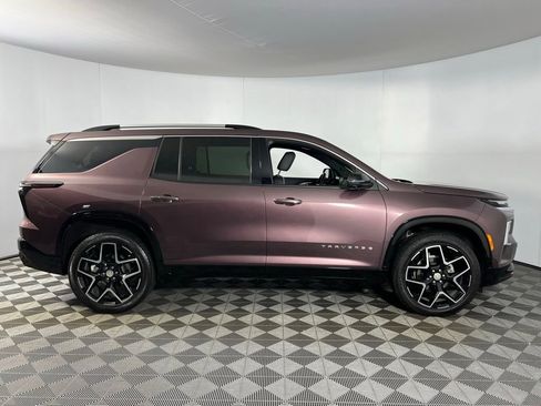 Used 2025 Chevrolet Traverse High Country w/ LPO, Floor Liner Package image 5