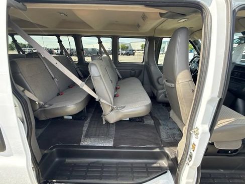 Used 2025 Chevrolet Express 3500 LT w/ LT Preferred Equipment Group RWD image 26