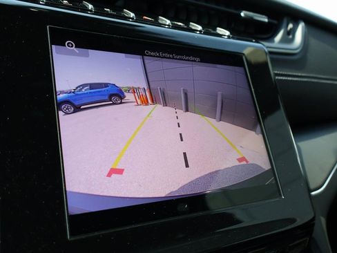 New 2025 Jeep Grand Cherokee Altitude image 34