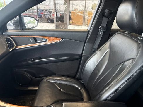 Used 2017 Lincoln MKX Reserve w/ Lincoln MKX Climate Package AWD/4WD image 25