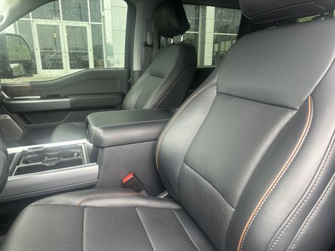 Used 2025 Ford F250 Lariat w/ Lariat Ultimate Package AWD/4WD image 18