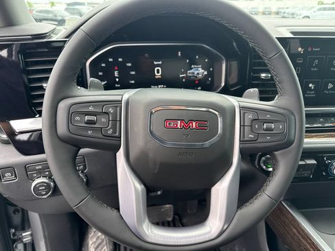 New 2026 GMC Sierra 1500 Elevation w/ Preferred Package AWD/4WD image 18
