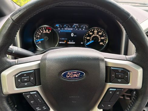 Used 2016 Ford F150 Lariat w/ Equipment Group 502A Luxury AWD/4WD image 23