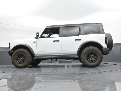 Used 2024 Ford Bronco Wildtrak image 24