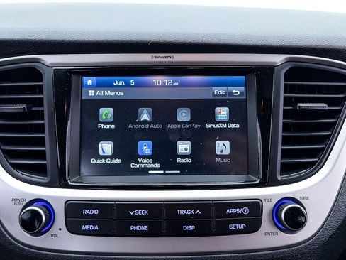 Used 2021 Hyundai Accent SEL FWD image 19
