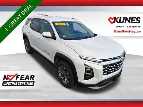 Used 2025 Chevrolet Equinox LT FWD image 1