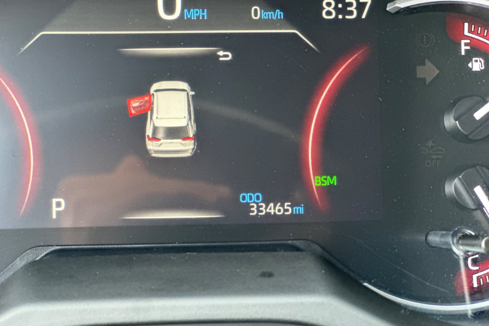 Used 2025 Toyota RAV4 XLE FWD image 27
