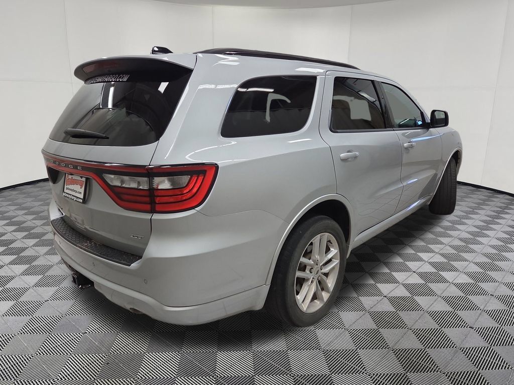 Used 2024 Dodge Durango GT AWD/4WD image 4