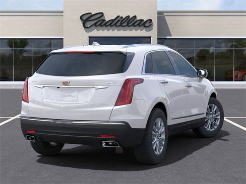 New 2025 Cadillac XT5 Luxury image 4