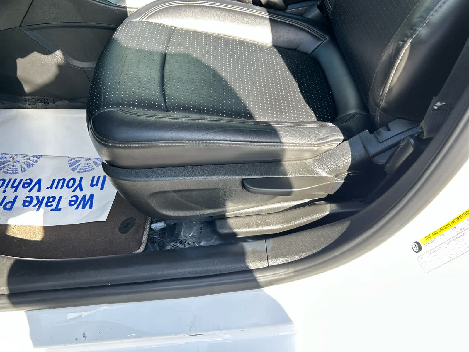 Used 2014 Chevrolet Sonic LTZ FWD image 11