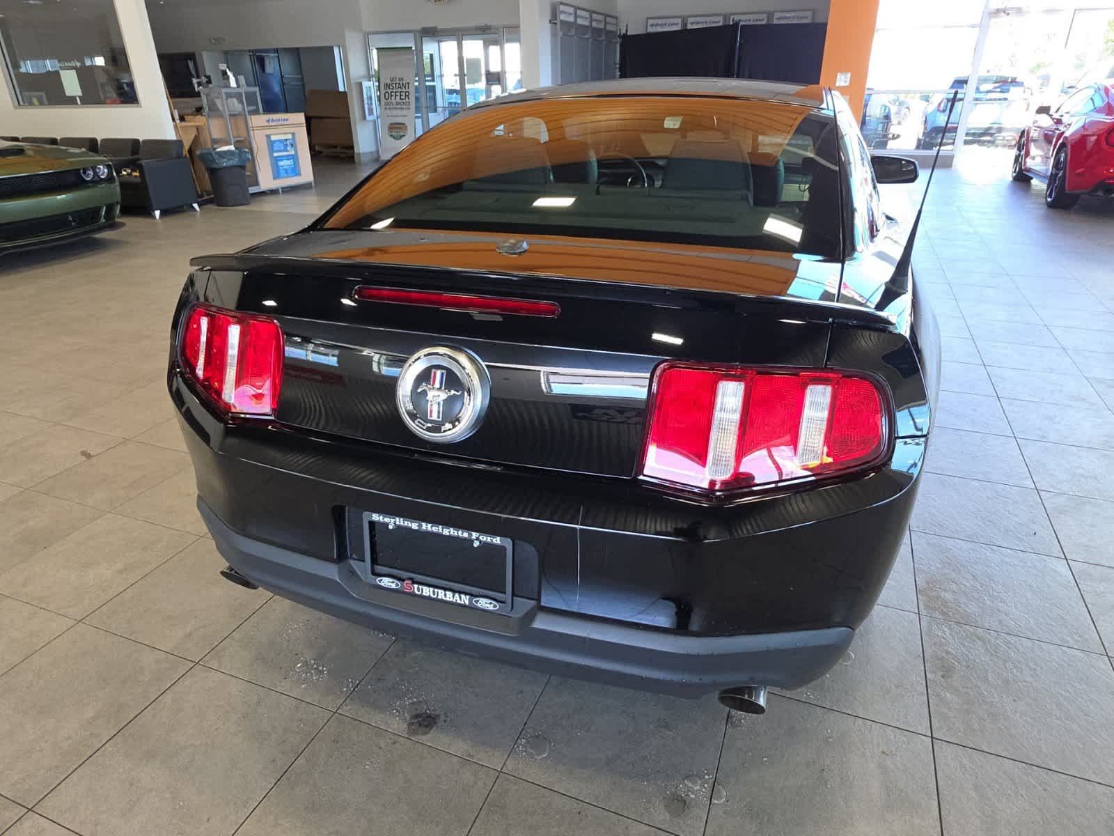 Used 2012 Ford Mustang Premium RWD image 7