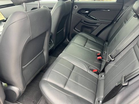 Used 2024 Land Rover Range Rover Evoque S AWD/4WD image 19