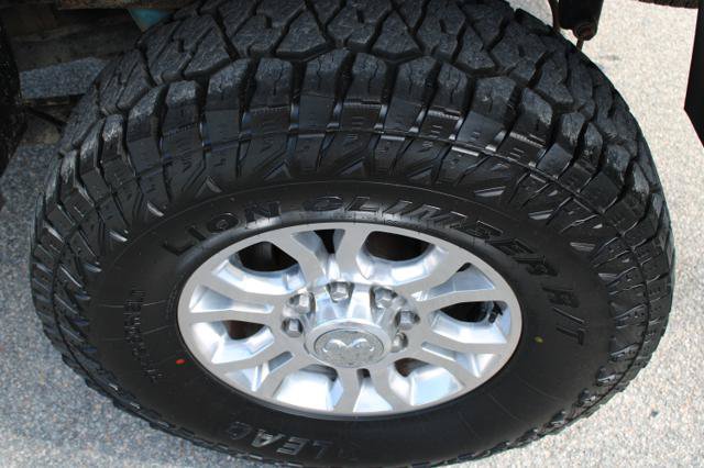 Used 2018 RAM 2500 Laramie AWD/4WD image 14