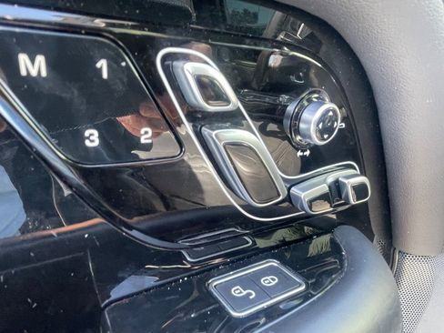 Used 2019 Land Rover Range Rover Supercharged AWD/4WD image 40