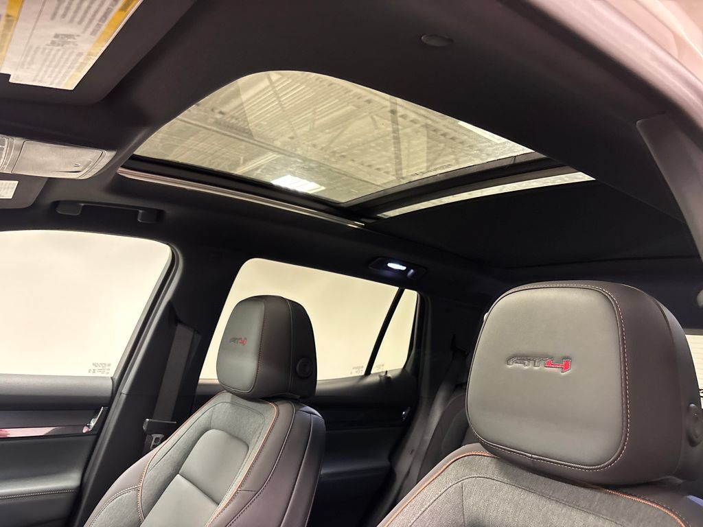 New 2026 GMC Terrain AT4 w/ Convenience Package III AWD/4WD image 24