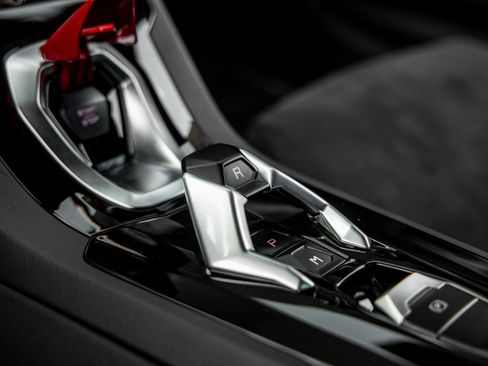 Used 2021 Lamborghini Huracan EVO image 33