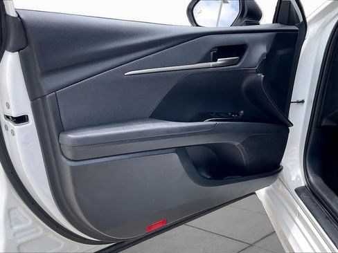 Used 2025 Toyota Camry SE FWD image 21
