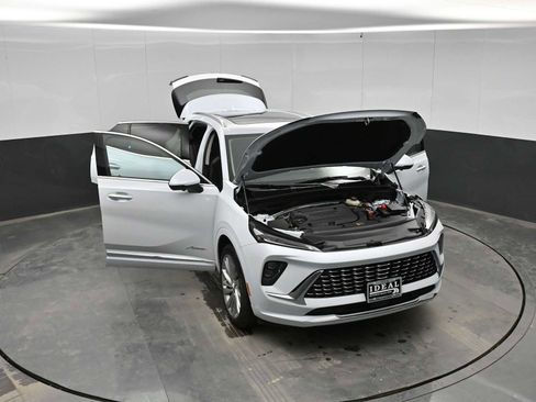 New 2026 Buick Envision Avenir image 39