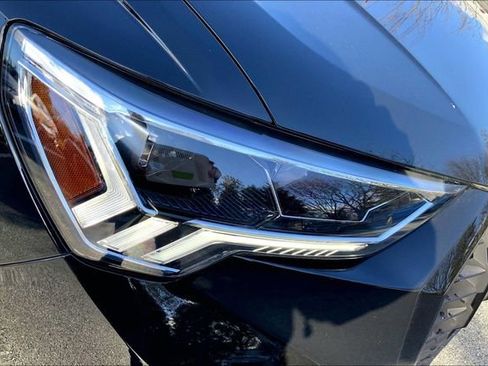 Used 2025 Audi Q3 2.0T Premium Plus w/ Premium Plus Package image 26