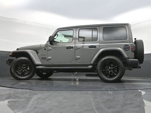 Used 2021 Jeep Wrangler Unlimited Sahara AWD/4WD image 29