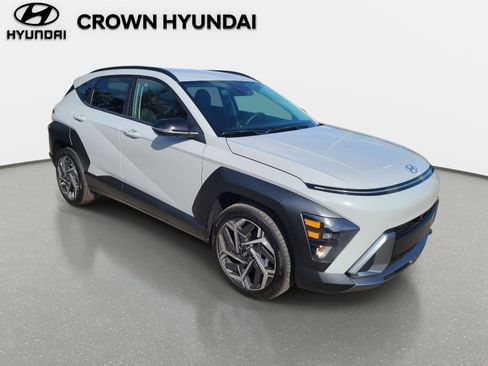 Used 2026 Hyundai Kona SEL Premium image 3