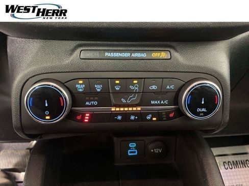 Used 2023 Ford Escape Active AWD/4WD image 36