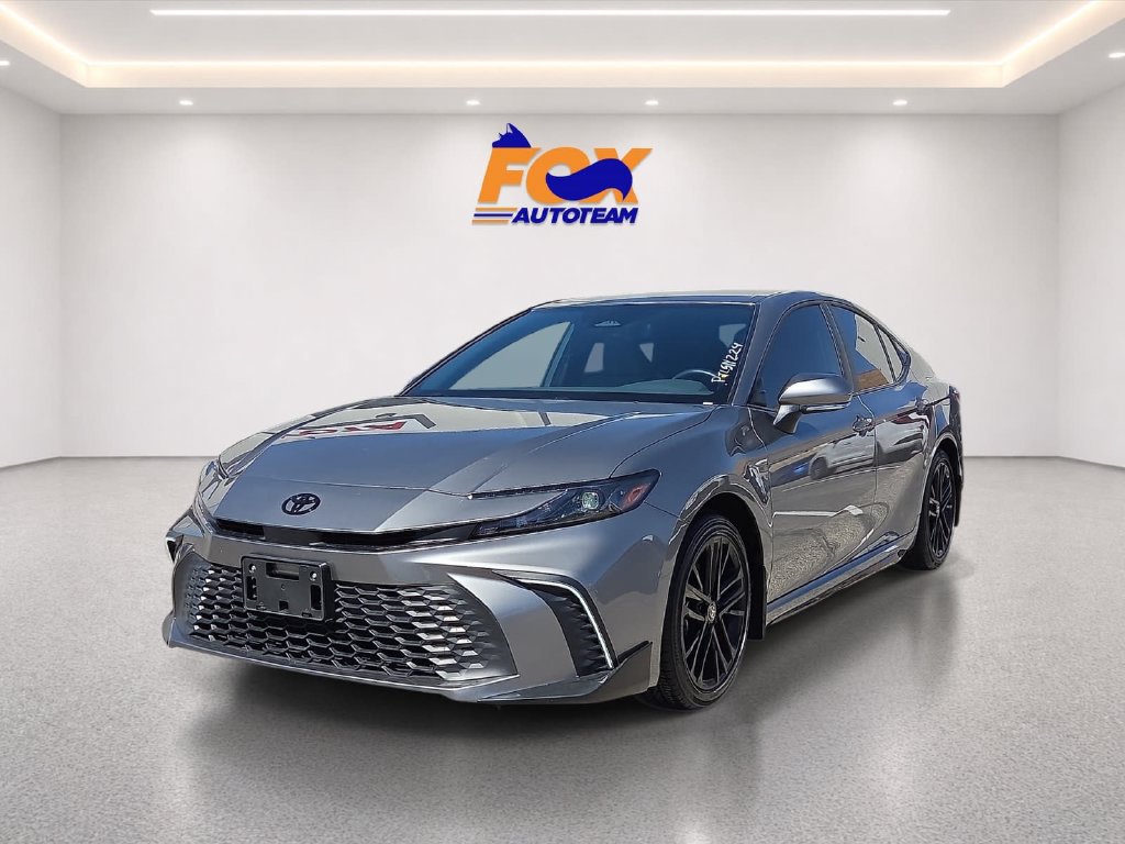 Certified 2026 Toyota Camry SE w/ Convenience Package FWD image 1