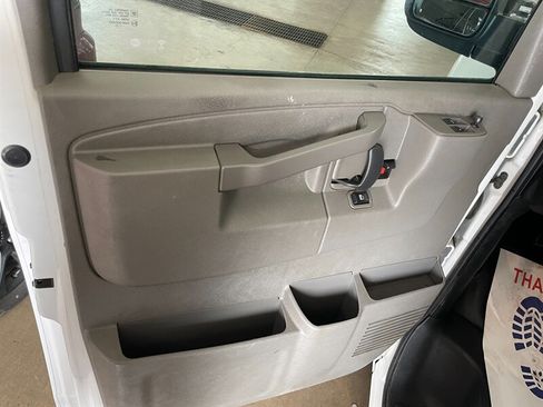 Used 2023 GMC Savana 2500 w/ Driver Convenience Package RWD image 20