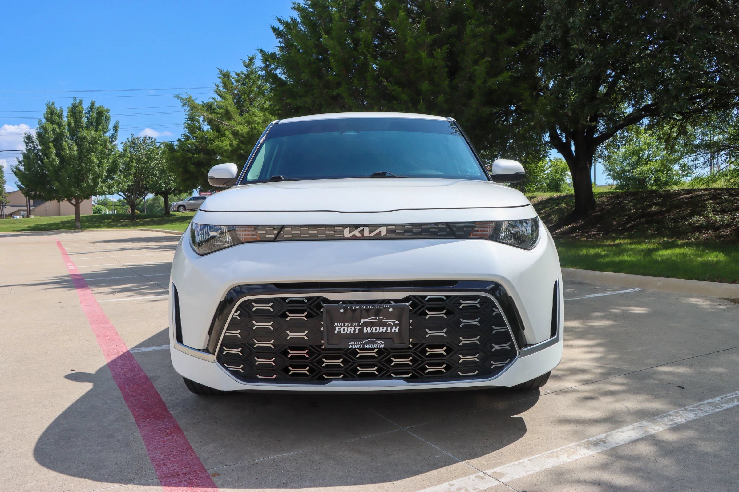 Used 2023 Kia Soul GT-Line FWD image 2