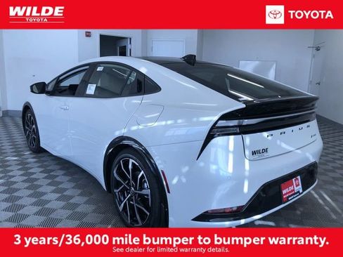 New 2026 Toyota Prius XSE Premium image 4