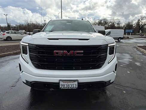 Used 2023 GMC Sierra 1500 Elevation w/ X31 Off-Road Package image 8