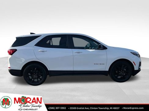 Used 2024 Chevrolet Equinox LS w/ LS Convenience Package image 8