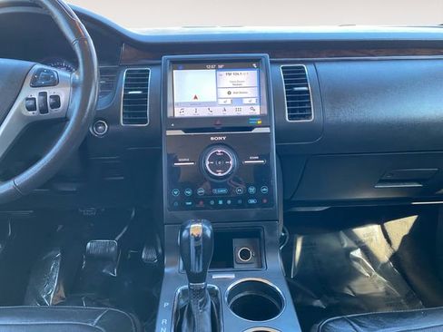 Used 2019 Ford Flex Limited image 11