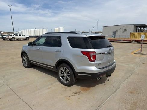 Used 2018 Ford Explorer Limited AWD/4WD image 5