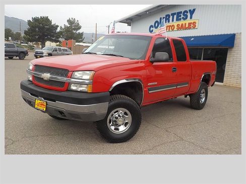 Used 2004 Chevrolet Silverado 2500 LS w/ Skid Plate Package image 1