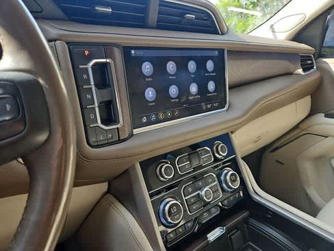 Certified 2021 GMC Yukon XL Denali AWD/4WD image 46
